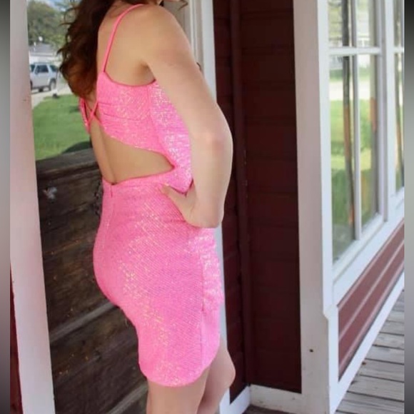 Dresses & Skirts - Homecoming Dress